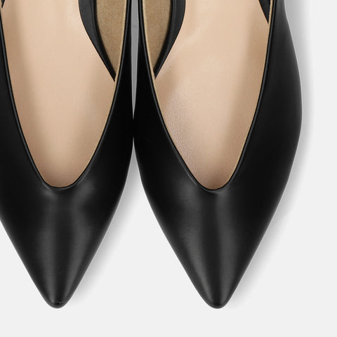 予約：メタルアクセント Vカットフラットシューズ（m17067）ブラック