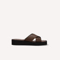 限定特価3,490円：【ユニセックス】厚底 プラットフォーム クロス サンダル（m10bn07）ダークブラウン/mamian（マミアン）